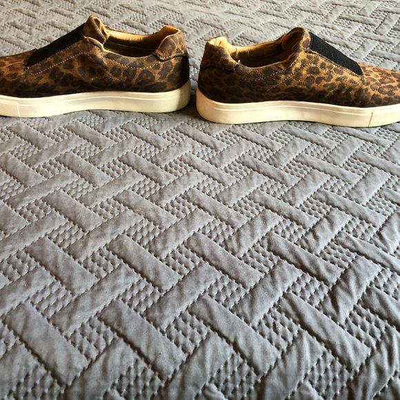 Shoes-See individual pricing in description-All sized 10M - Picture 12 of 16